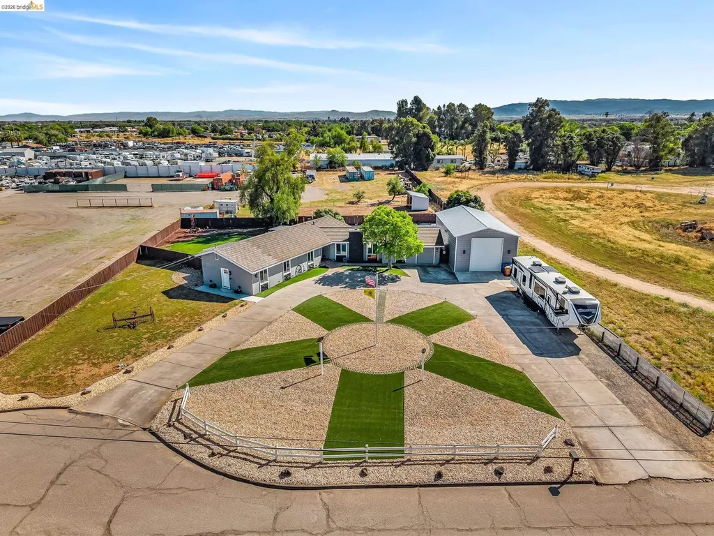 59 Old Stagecoach Road Brentwood CA 94513