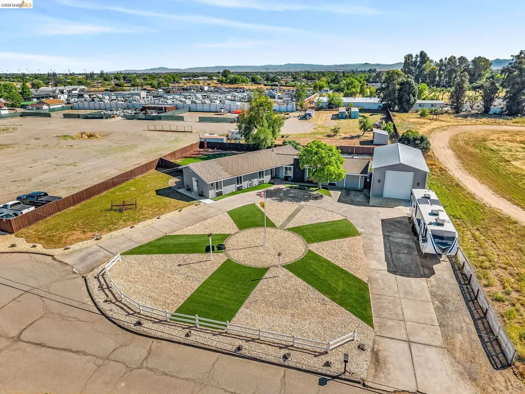 59 Old Stagecoach Road Brentwood CA 94513