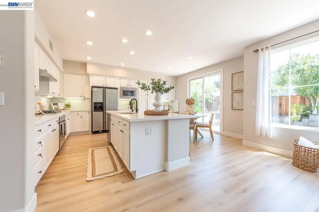 2700 Spindrift Court Hayward CA 94545