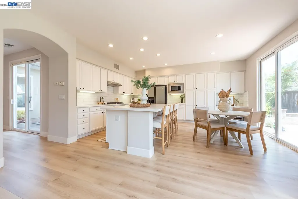 2700 Spindrift Court Hayward CA 94545