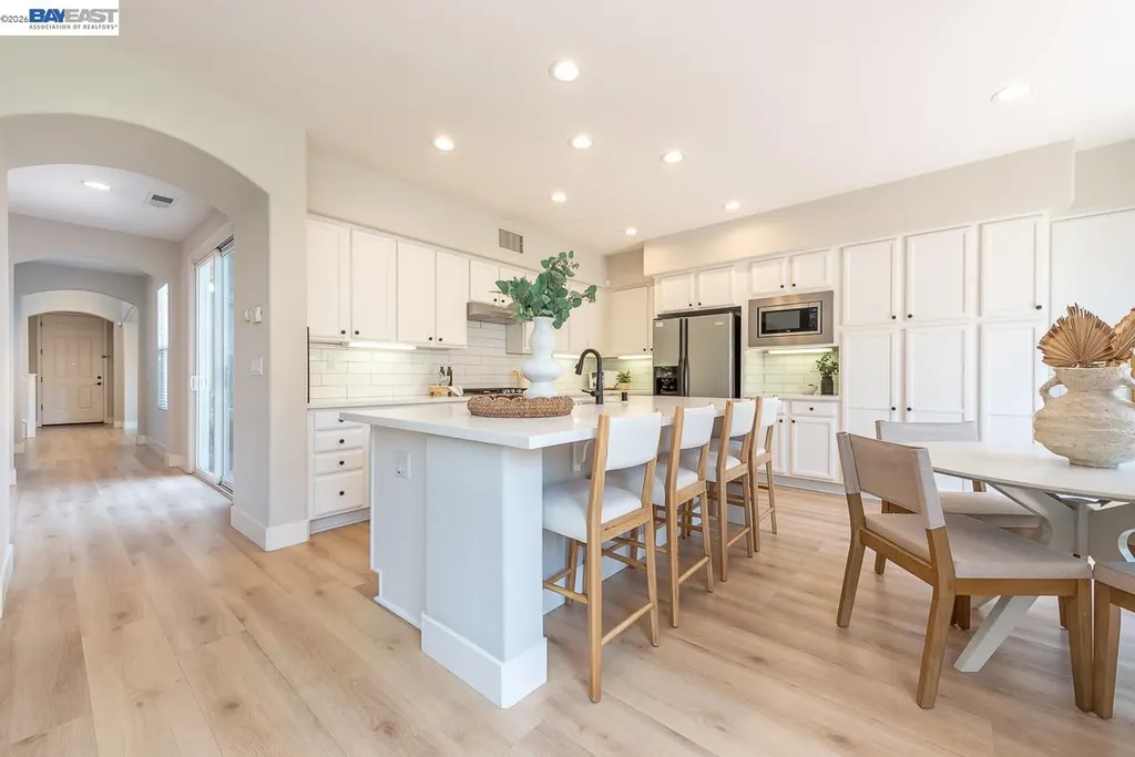 2700 Spindrift Court Hayward CA 94545