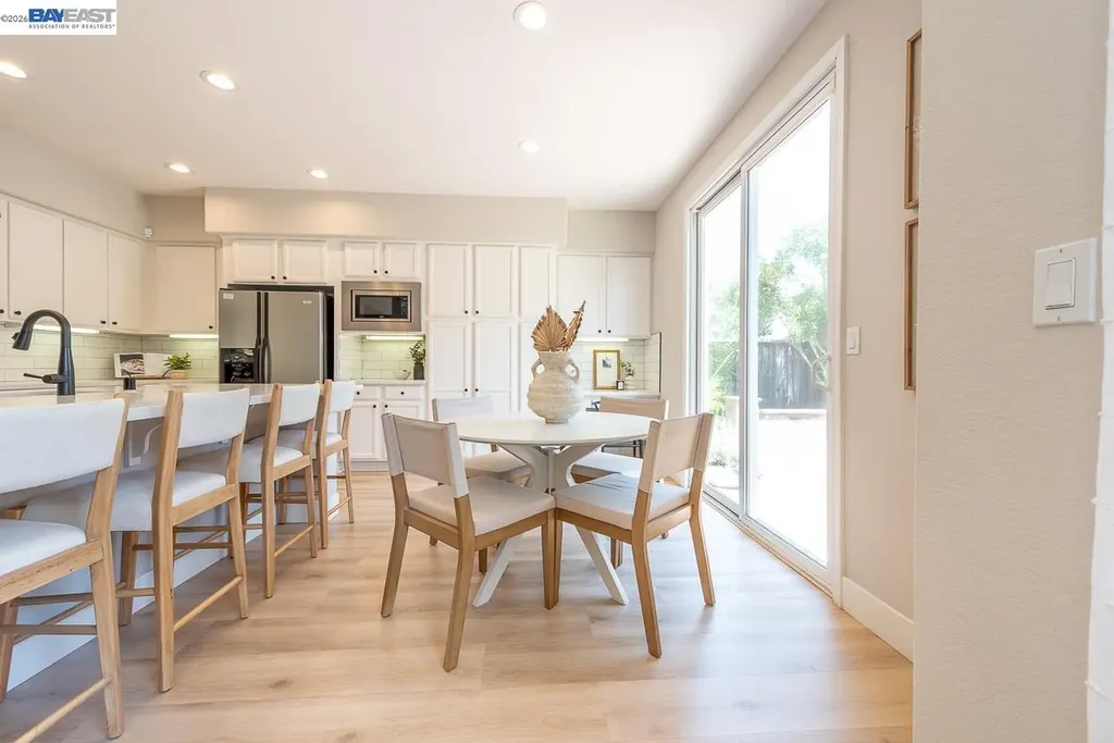 2700 Spindrift Court Hayward CA 94545