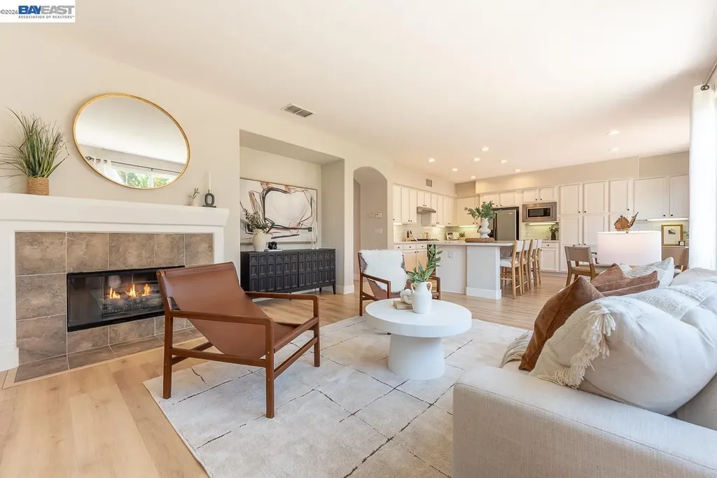 2700 Spindrift Court Hayward CA 94545