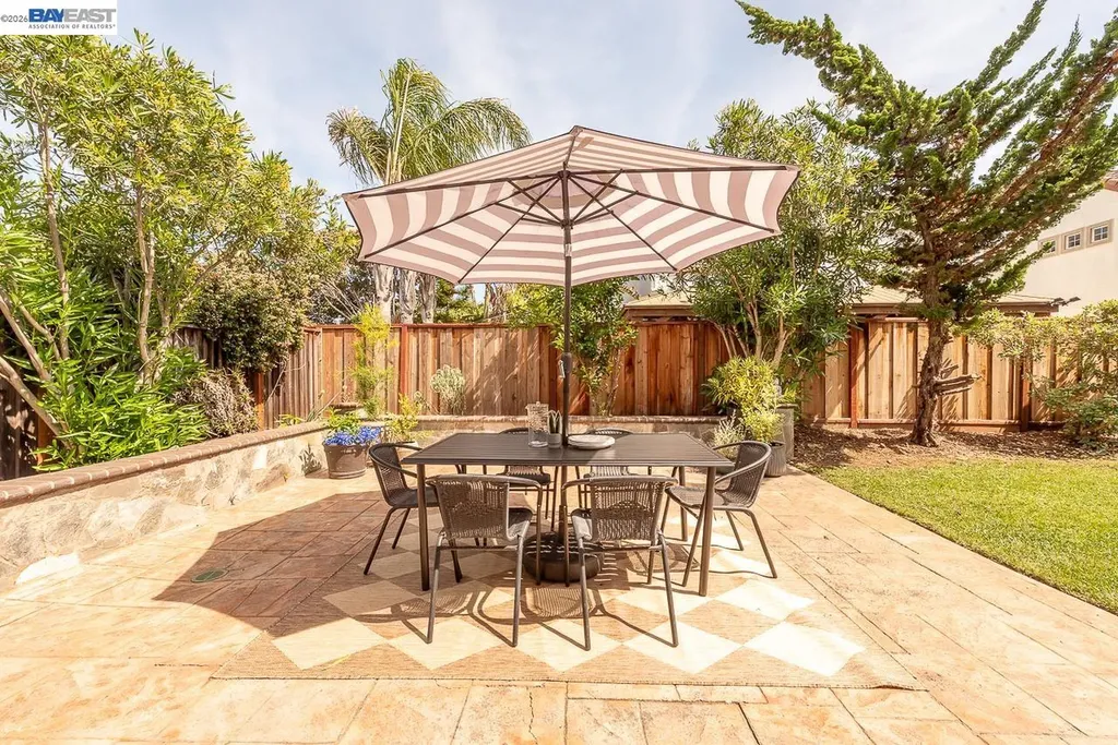 2700 Spindrift Court Hayward CA 94545