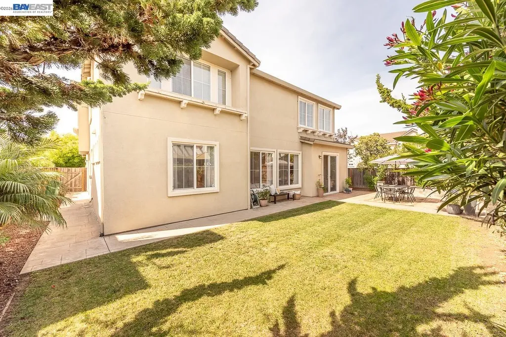 2700 Spindrift Court Hayward CA 94545