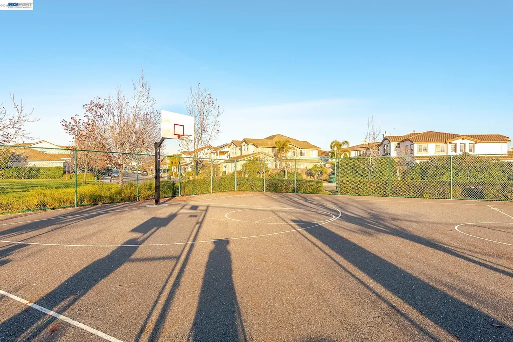 2700 Spindrift Court Hayward CA 94545