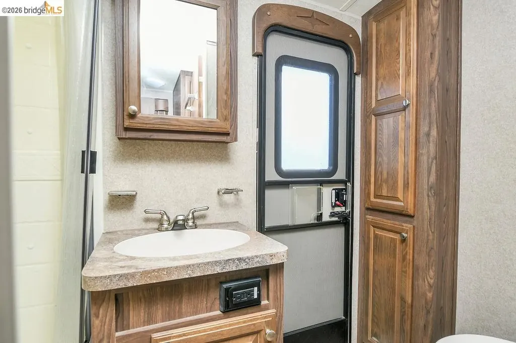 4960 Sandmound Boulevard Oakley CA 94561