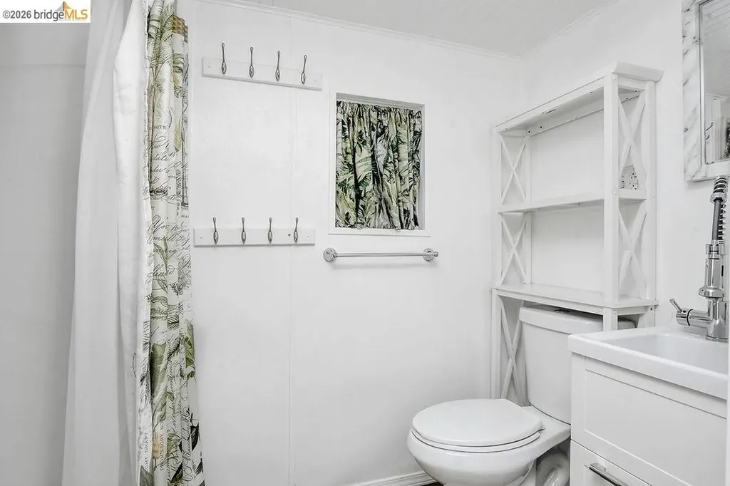 4960 Sandmound Boulevard Oakley CA 94561