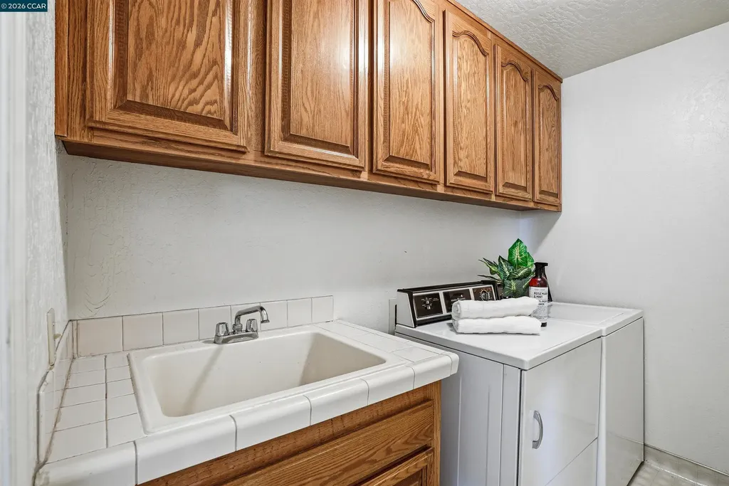 5370 Laurel Concord CA 94521