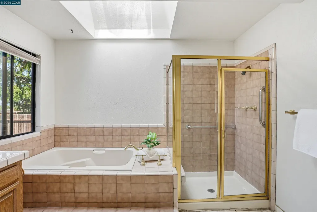 5370 Laurel Concord CA 94521