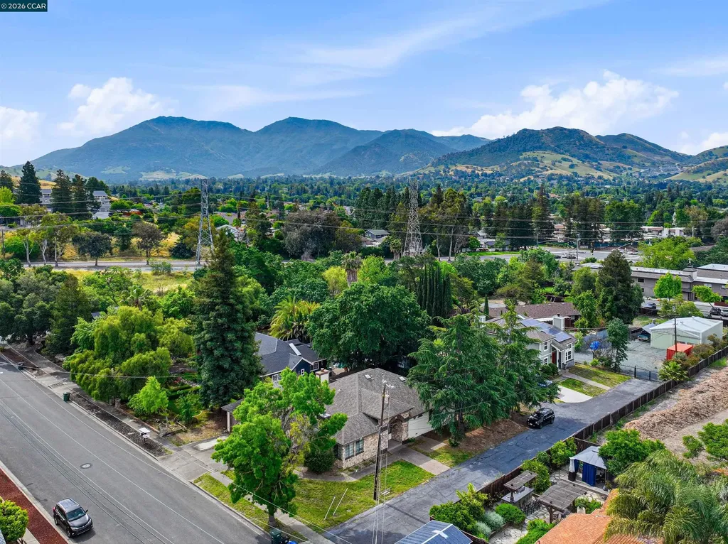 5370 Laurel Concord CA 94521