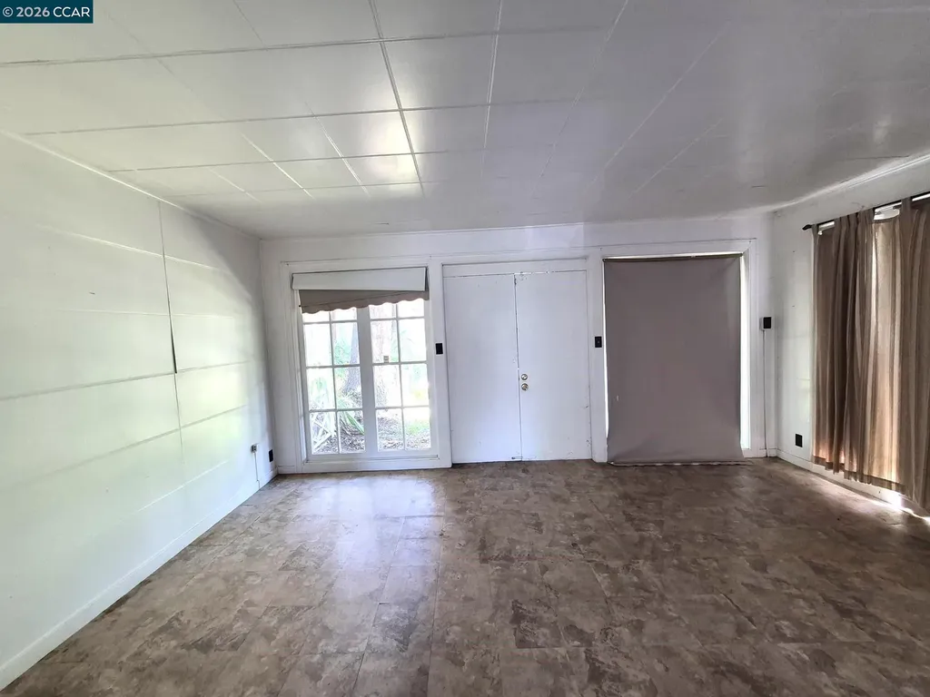 826 Carlston Avenue Oakland CA 94610