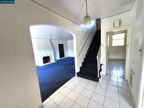 826 Carlston Avenue Oakland CA 94610