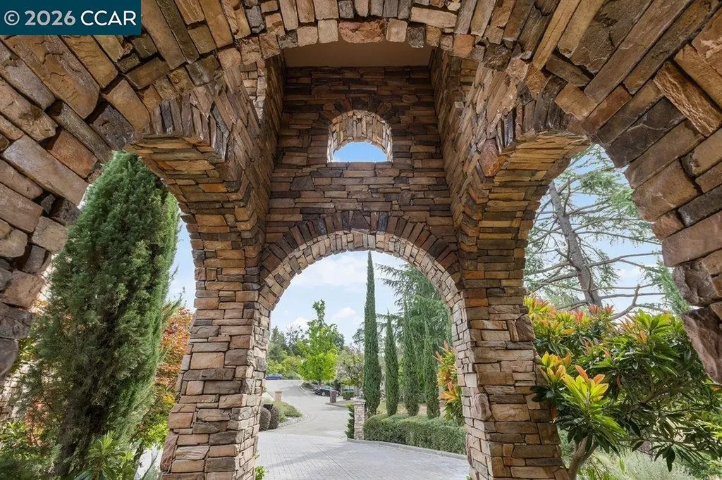 1311 Laverock Lane Alamo CA 94507