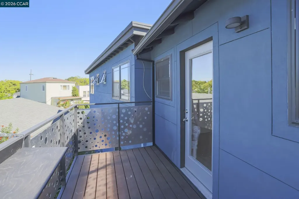 1325 Hopkins Street Berkeley CA 94702