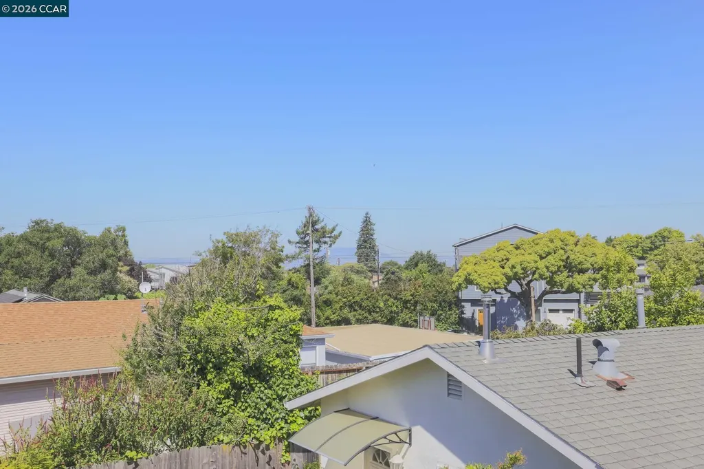 1325 Hopkins Street Berkeley CA 94702