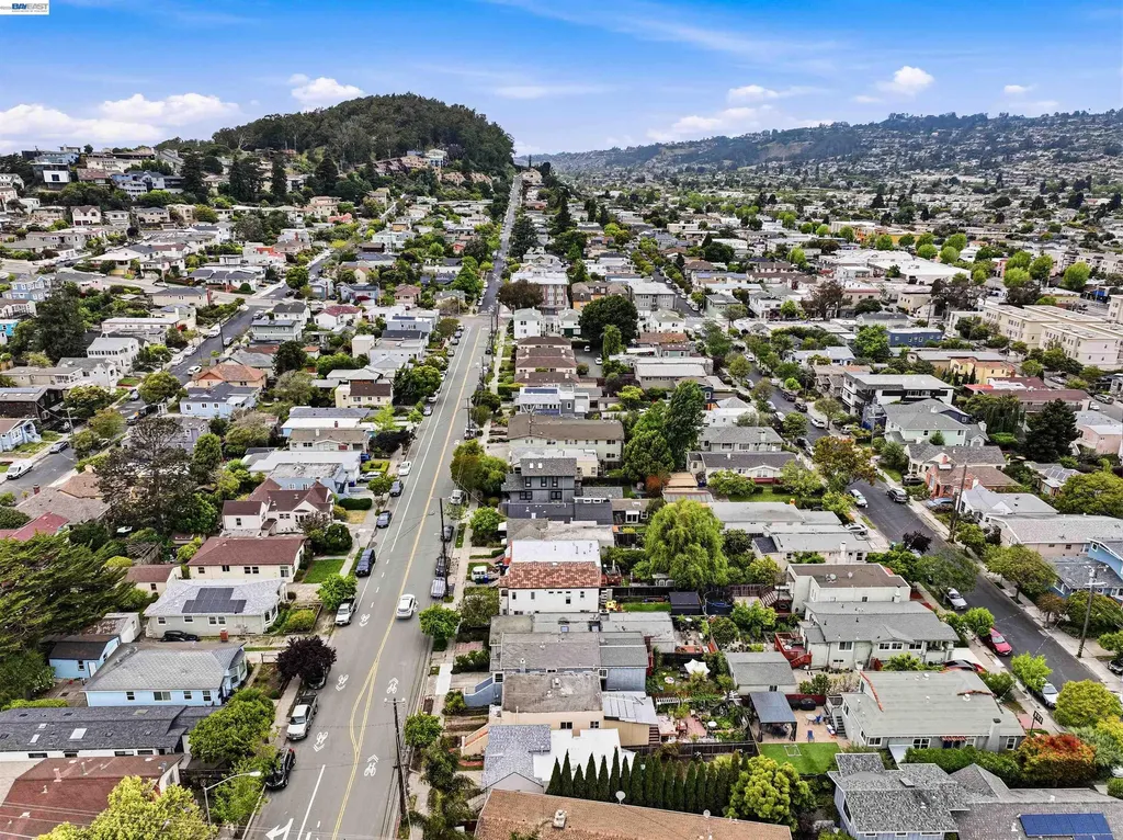 955 Jackson Street Albany CA 94706