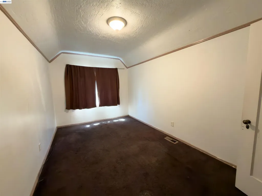 955 Jackson Street Albany CA 94706