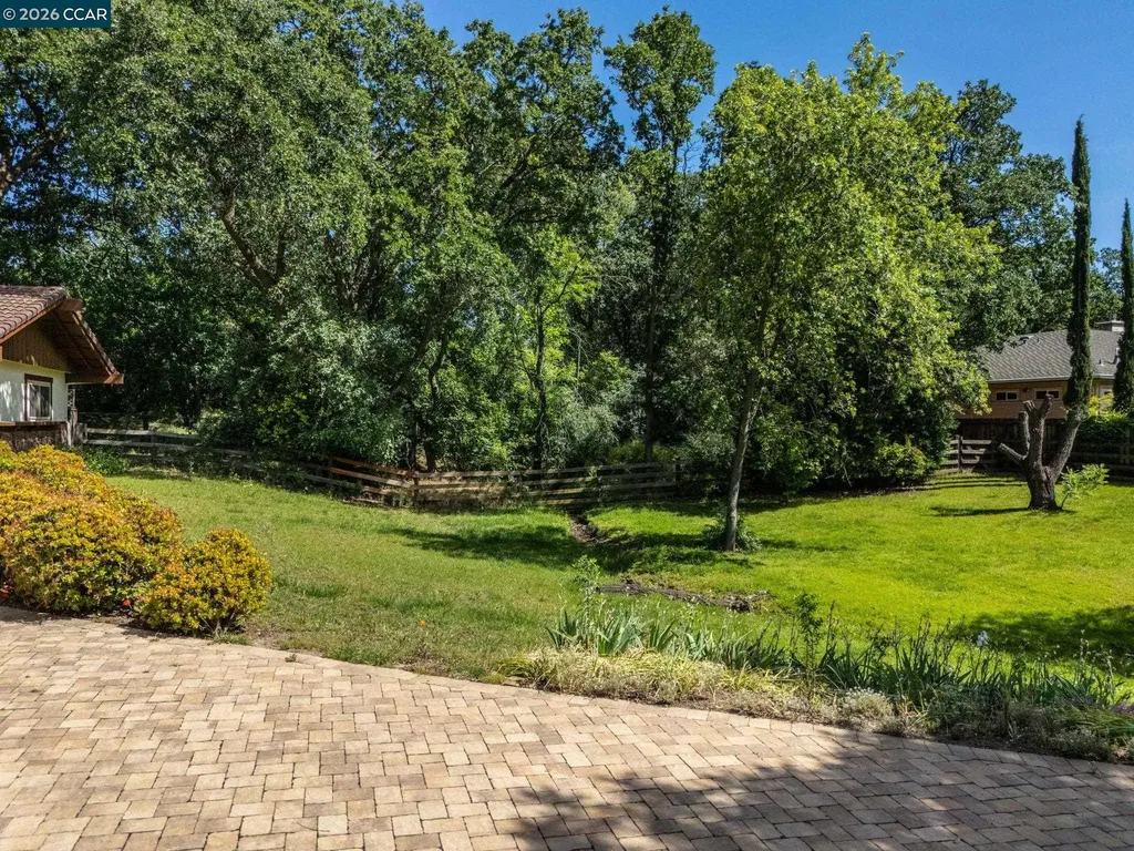 5305 Pine Hollow Road Concord CA 94521