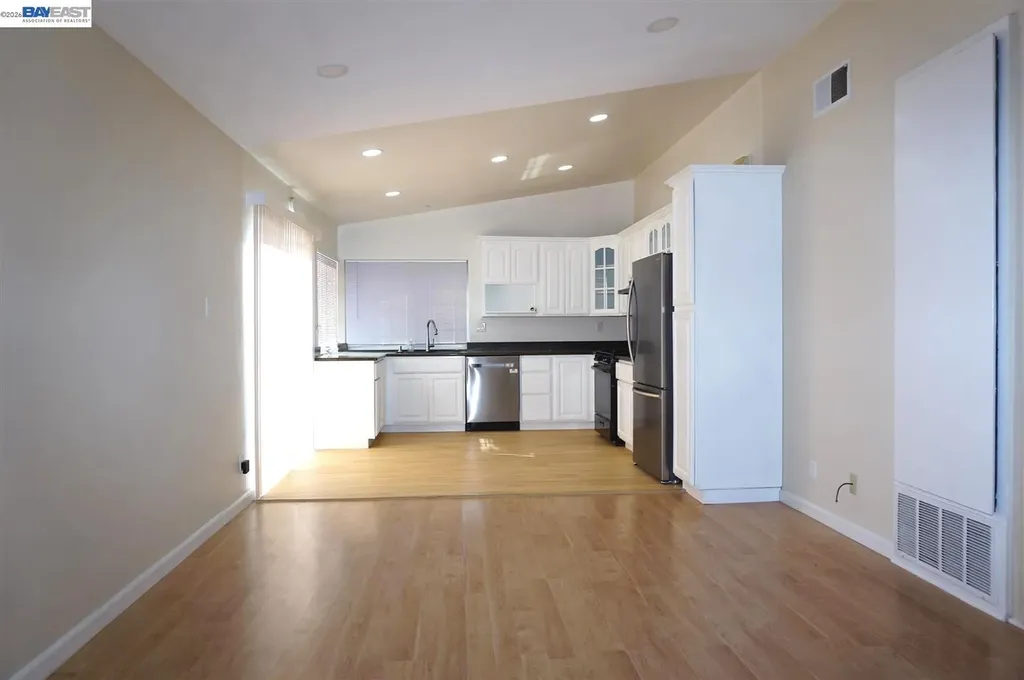 5064 Anaheim Loop Union City CA 94587
