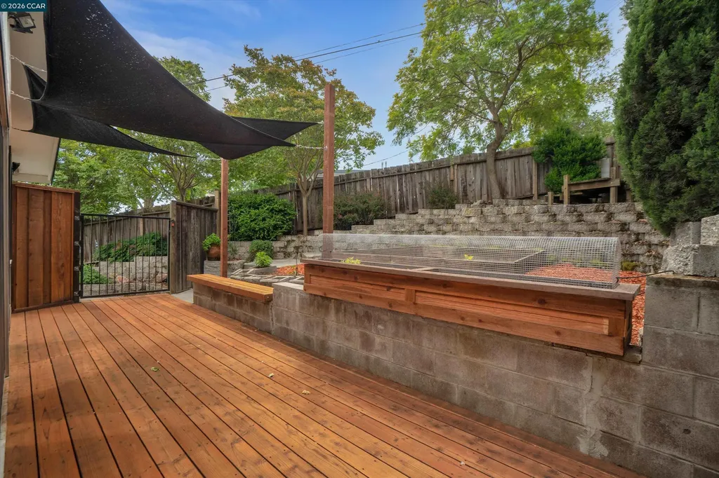 125 Foster Street Martinez CA 94553