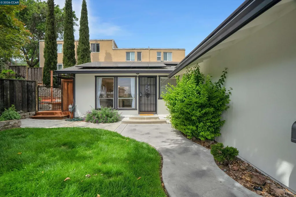 125 Foster Street Martinez CA 94553