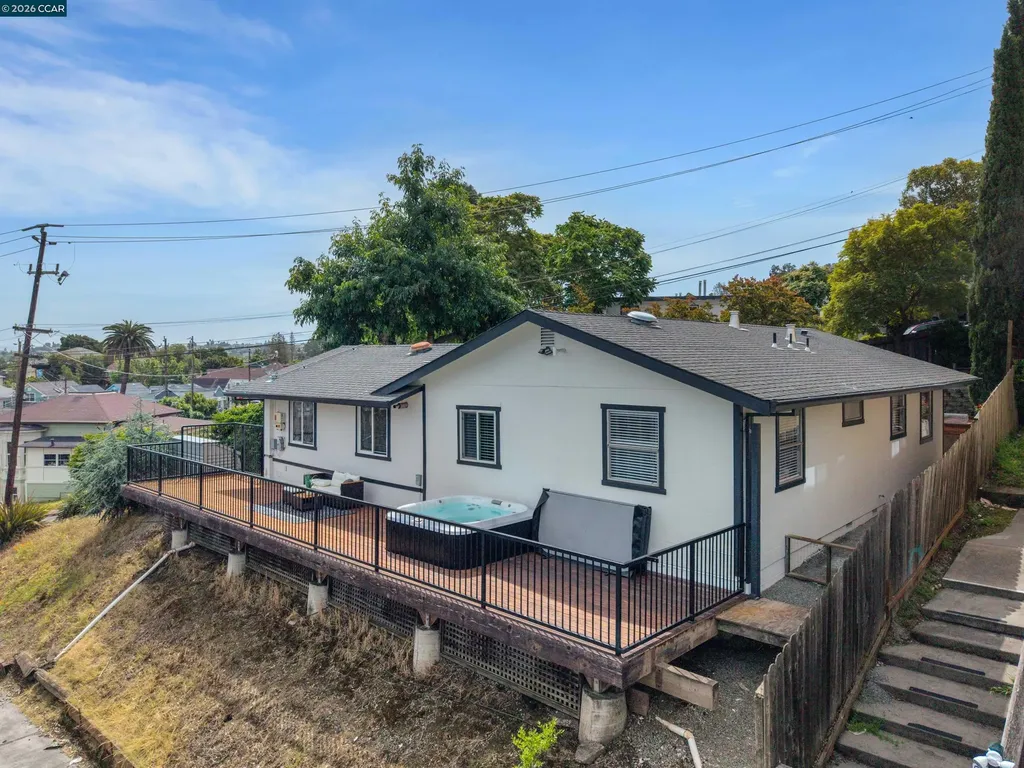 125 Foster Street Martinez CA 94553