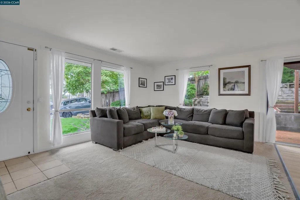 125 Foster Street Martinez CA 94553