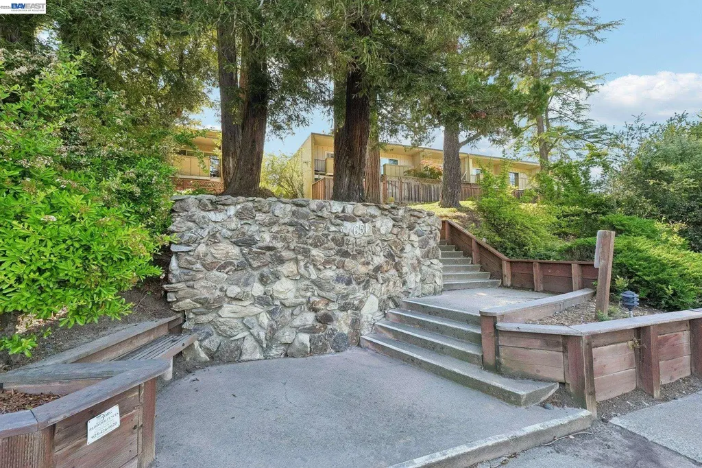 651 Moraga Road Moraga CA 94556