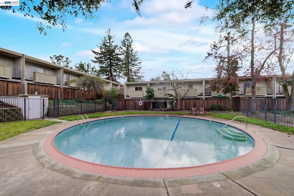 651 Moraga Road Moraga CA 94556