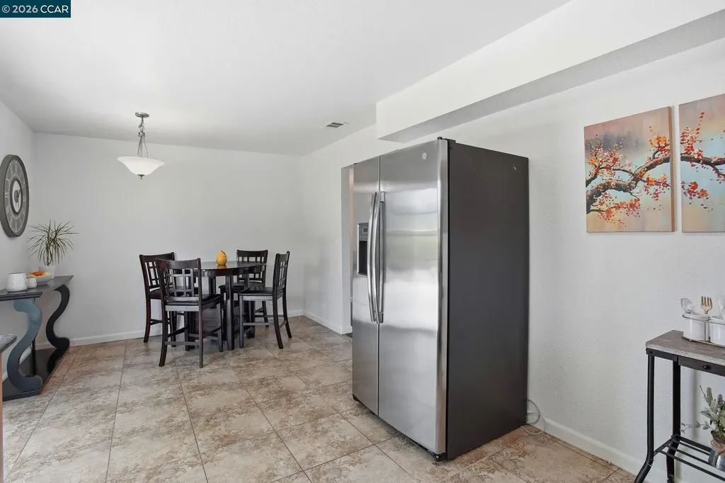 142 Plymouth Court Vacaville CA 95687