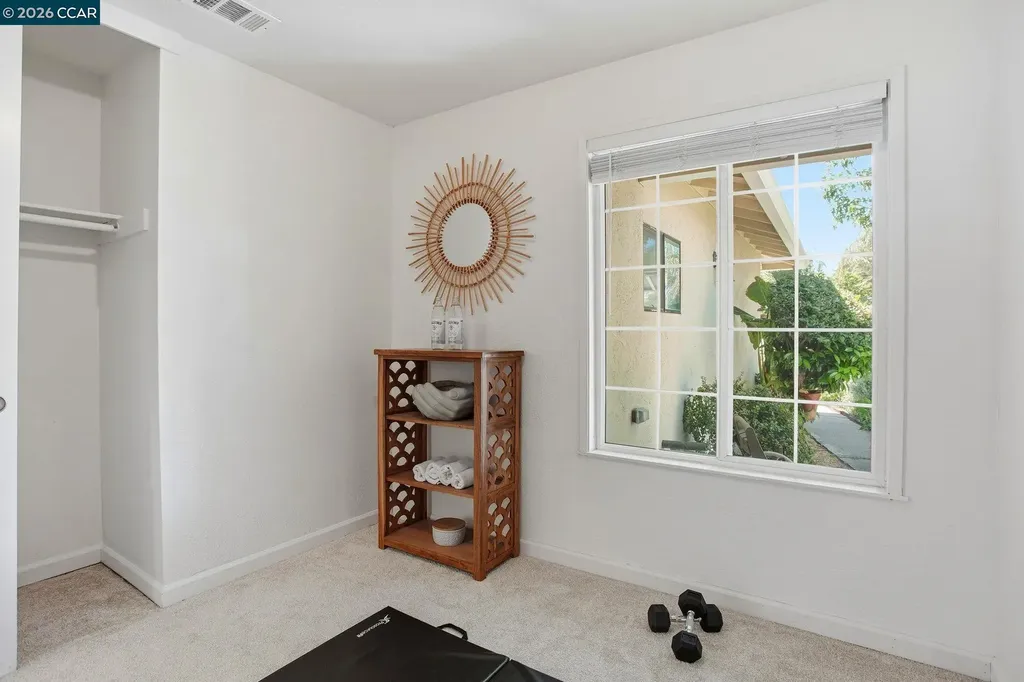 142 Plymouth Court Vacaville CA 95687
