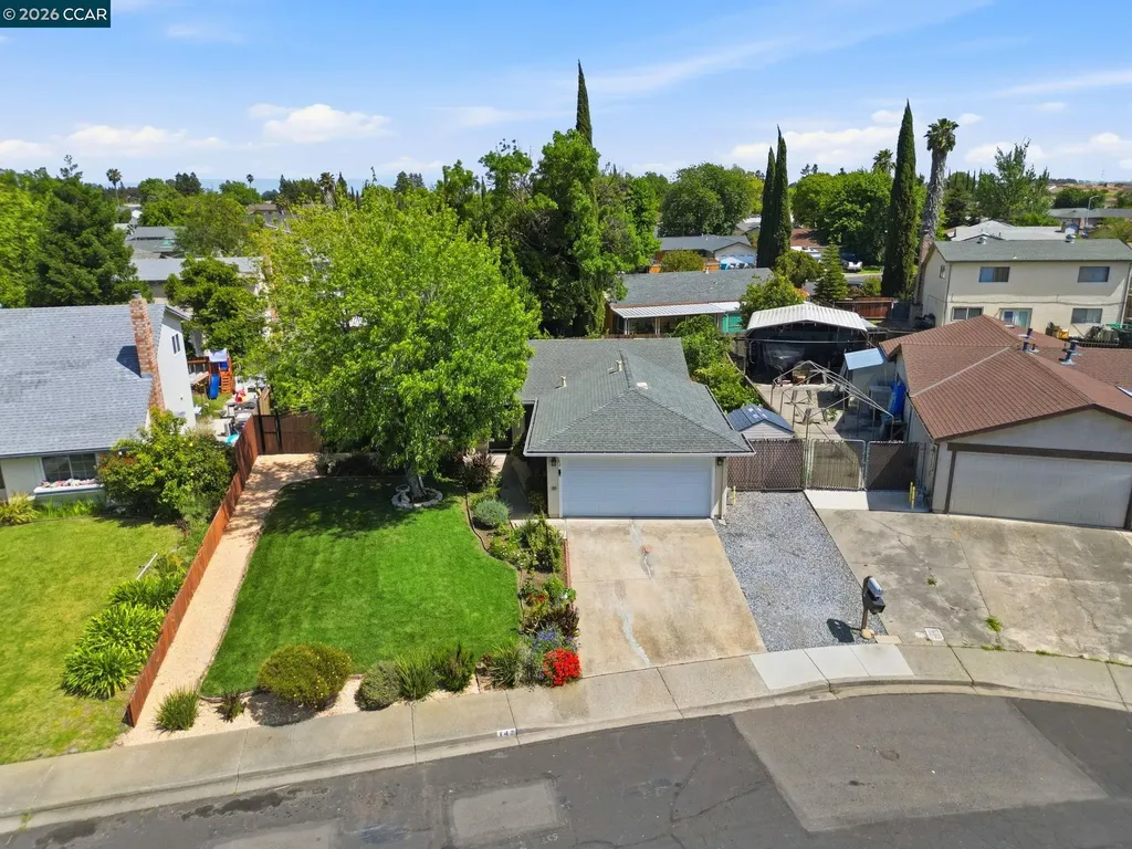 142 Plymouth Court Vacaville CA 95687