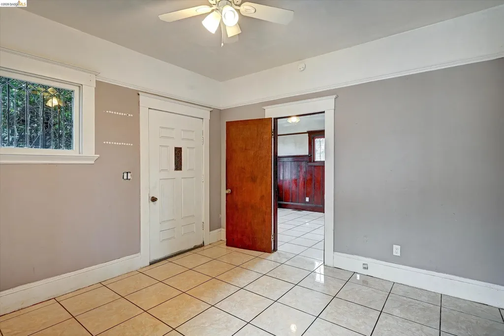 1437 56th Avenue Oakland CA 94621