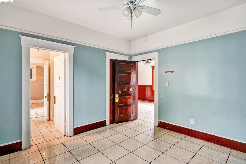 1437 56th Avenue Oakland CA 94621
