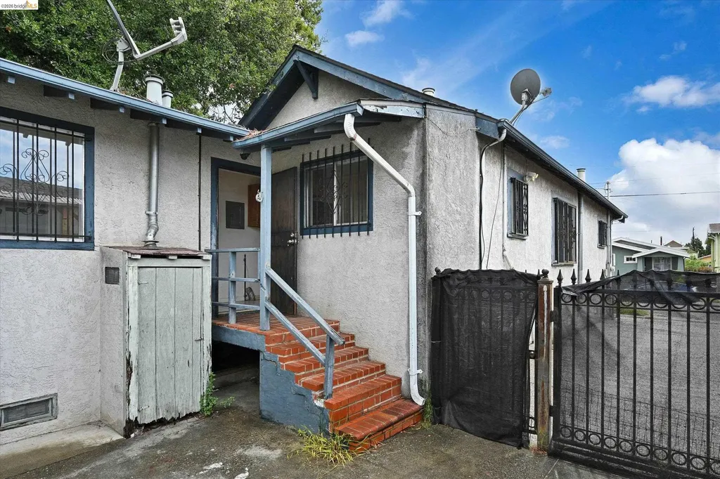 1437 56th Avenue Oakland CA 94621
