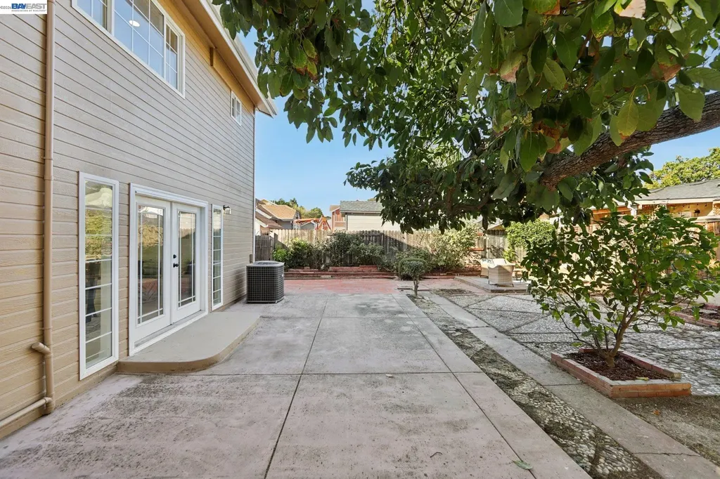 41330 Roberts Avenue Fremont CA 94538