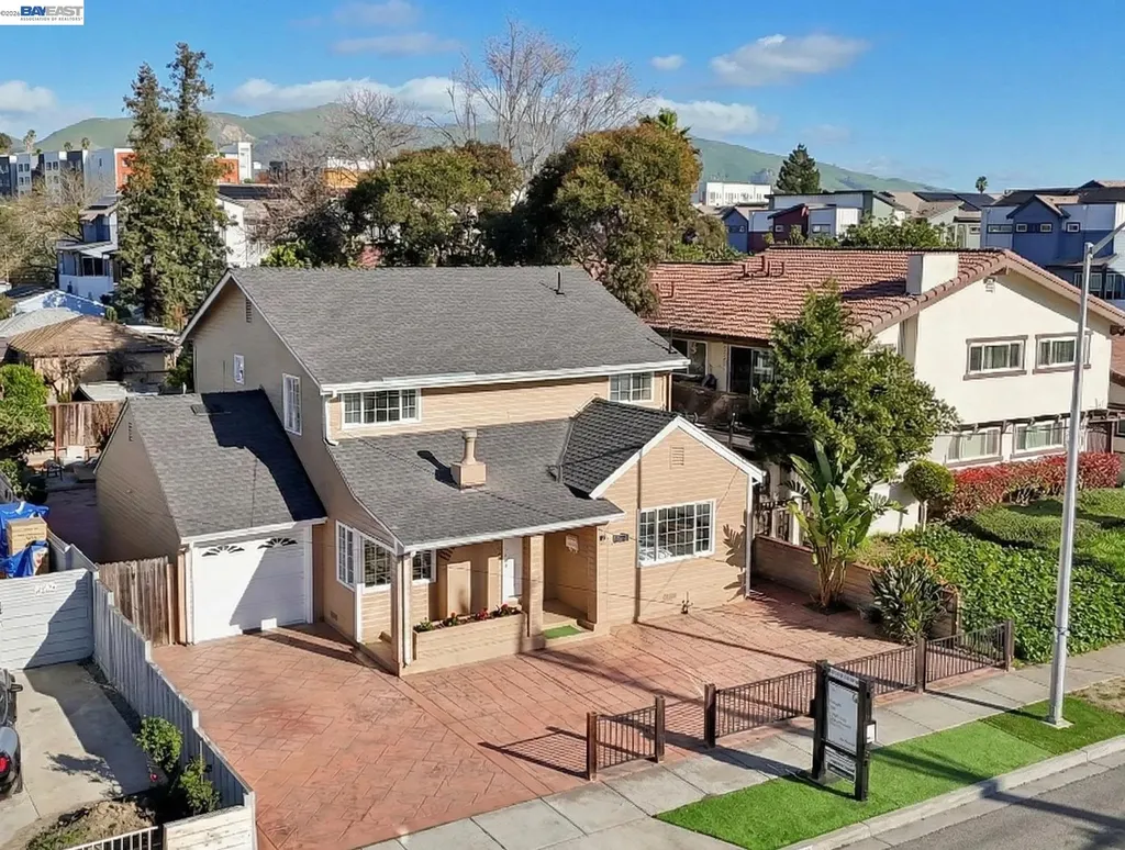 41330 Roberts Avenue Fremont CA 94538