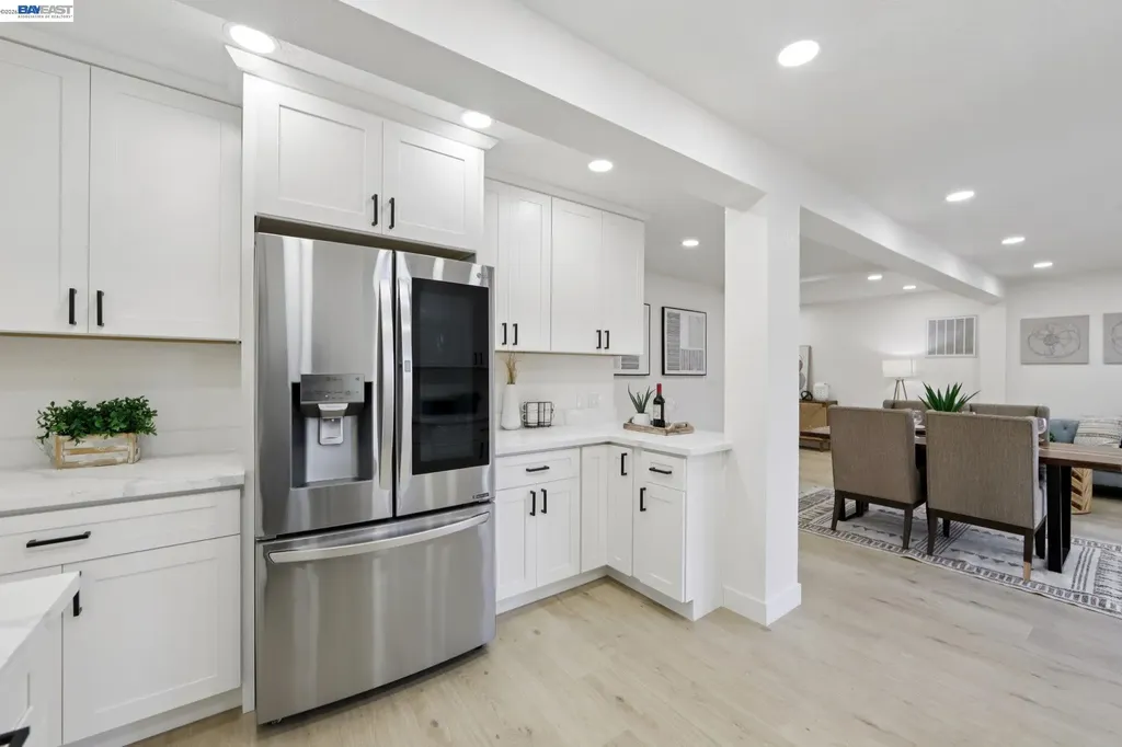 41330 Roberts Avenue Fremont CA 94538