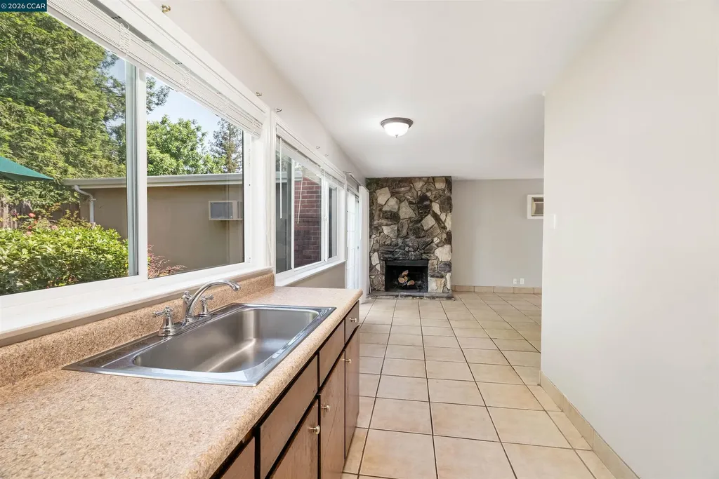 2223 Buena Vista Avenue Walnut Creek CA 94597