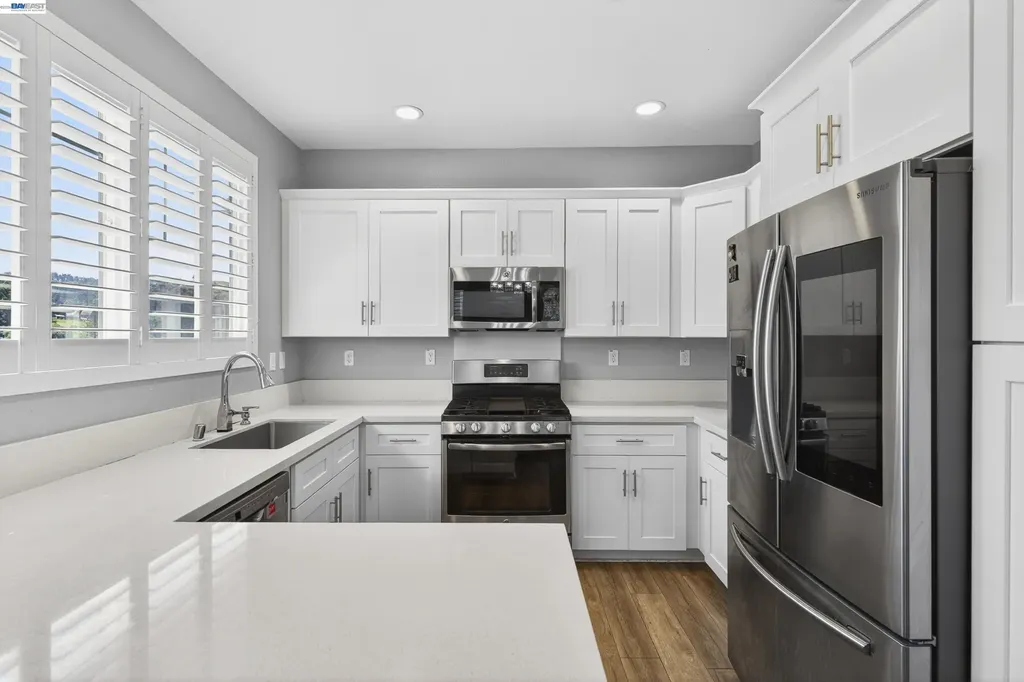 431 Colina Way El Sobrante CA 94803