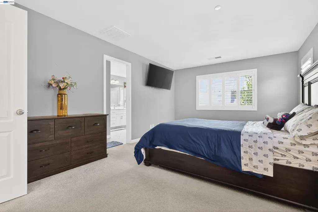 431 Colina Way El Sobrante CA 94803