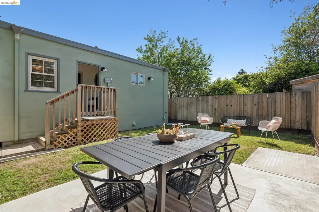 1229 Hopkins Street Berkeley CA 94702