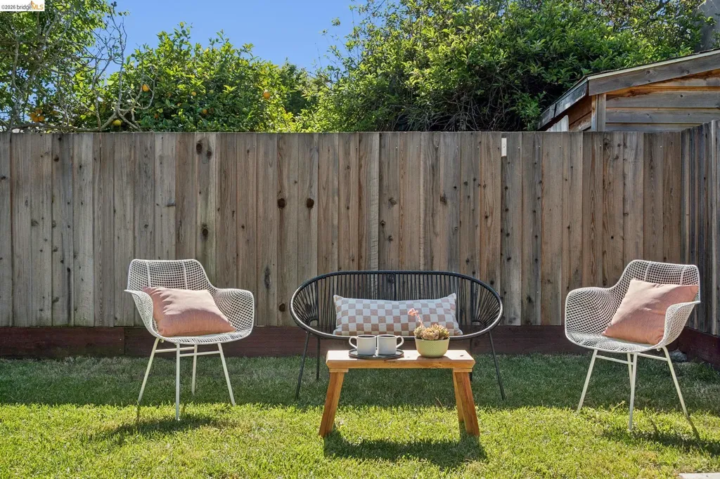 1229 Hopkins Street Berkeley CA 94702
