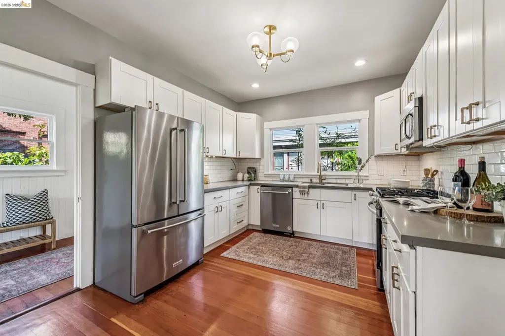 666 46th Street Oakland CA 94609