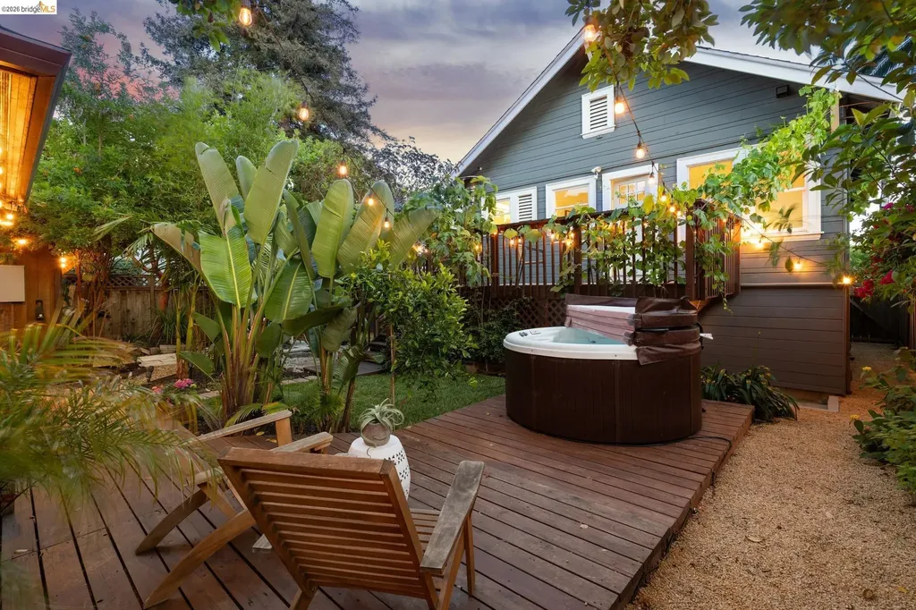 666 46th Street Oakland CA 94609