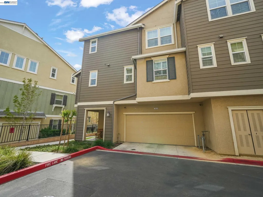 7045 Coombsville Loop Dublin CA 94568