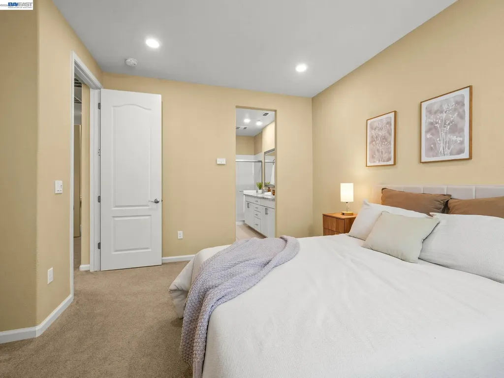 7045 Coombsville Loop Dublin CA 94568