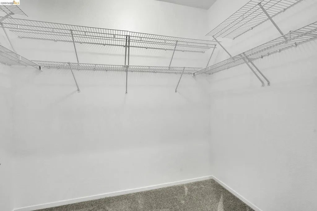 220 Caldecott Oakland CA 94618