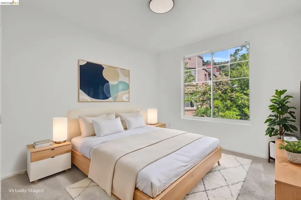 220 Caldecott Oakland CA 94618